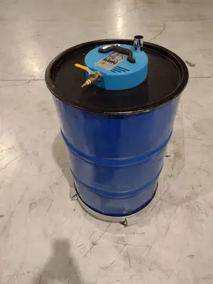Used Master Power HAWG AIR VAC 55GAL Pneumatic Vacuum Wet/Dry Vacuums Michigan US | Maverick Industrial Sales #1401469