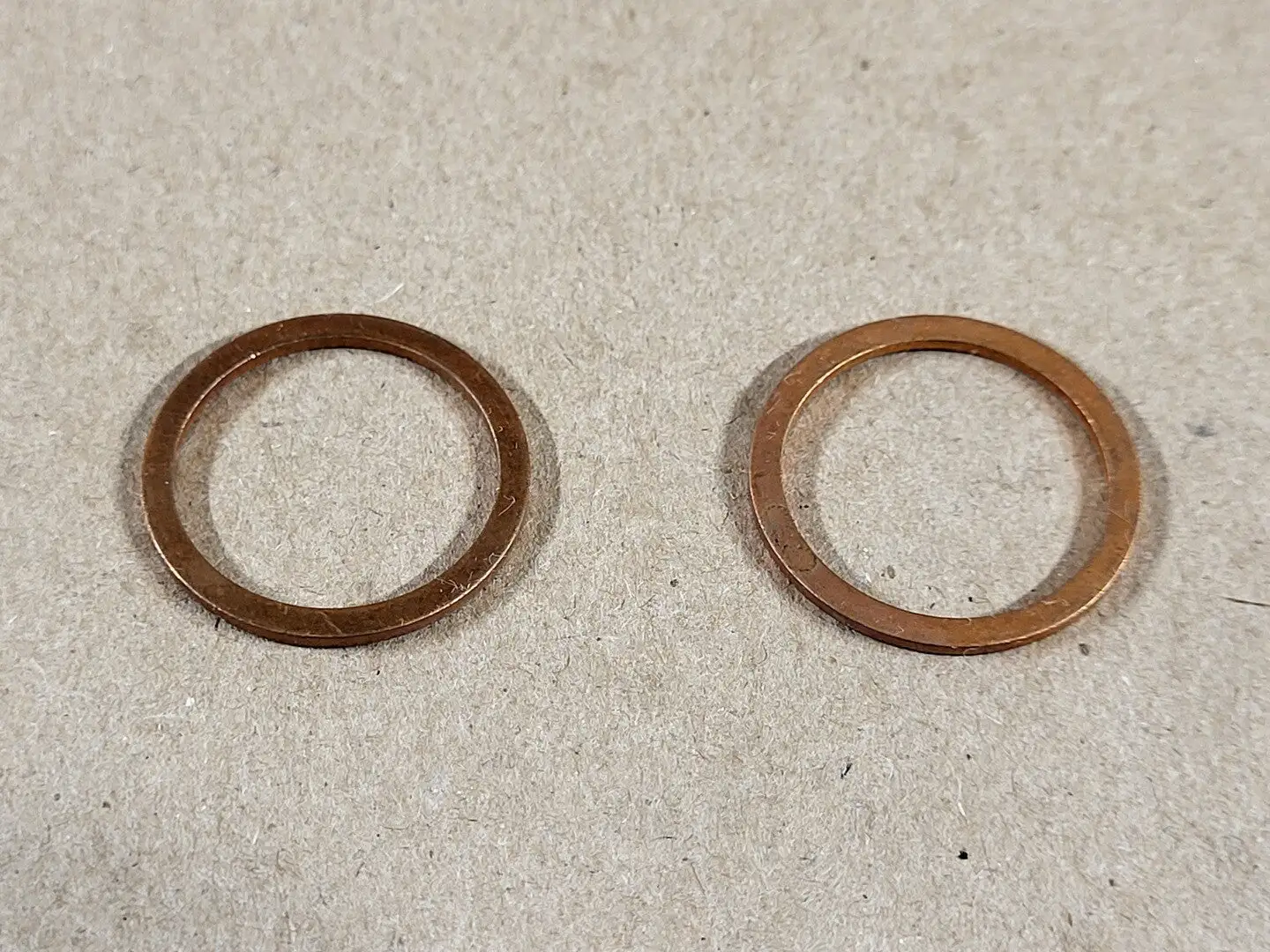 Plug Seal Hub (Pack of 2)