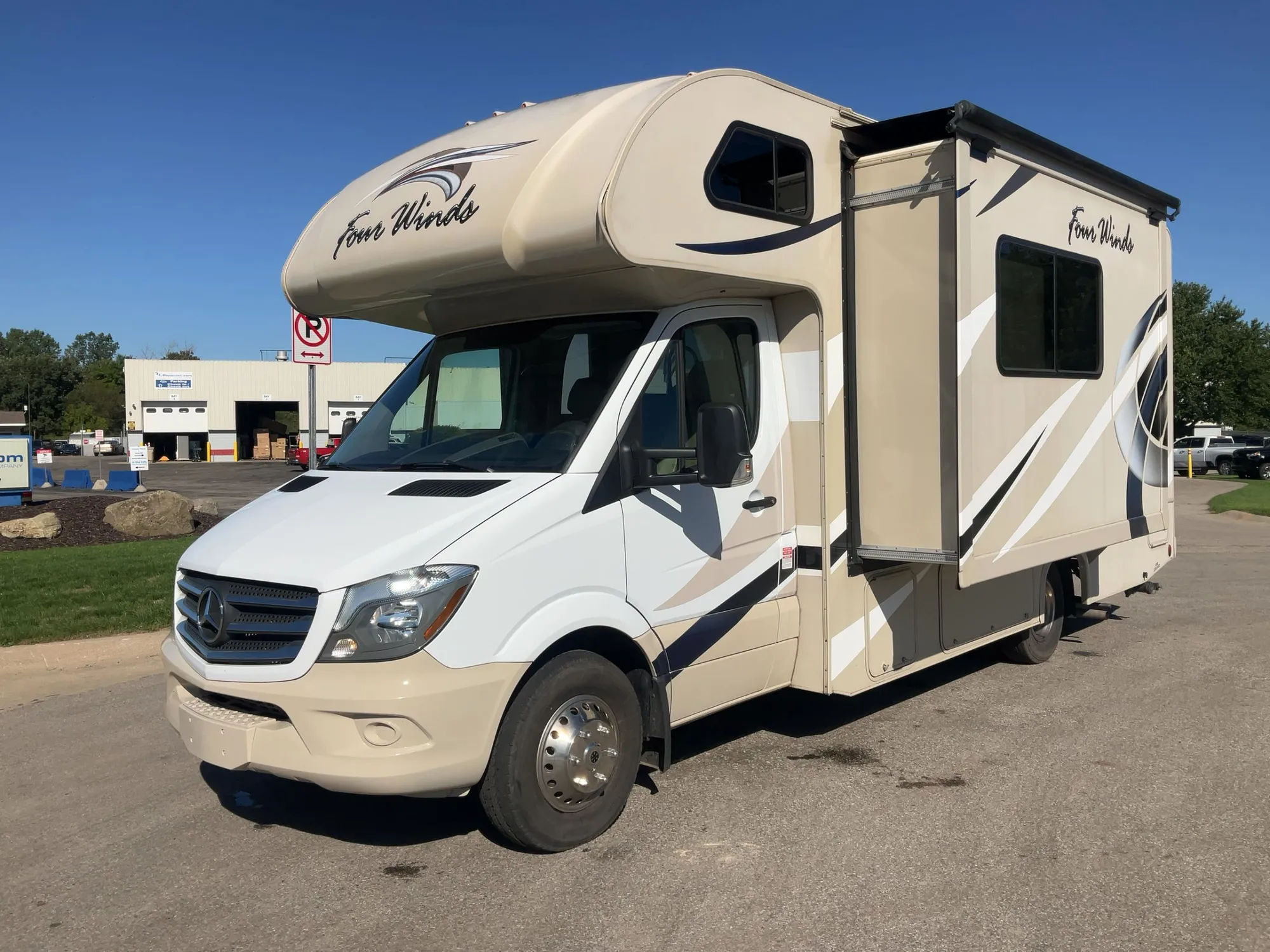 Used 2018 THOR SPRINTER Campers, Caravans, Motorhomes Michigan US | Miedema Asset Management Group #1468652
