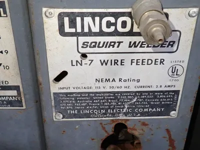 USED LINCOLN ELECTRIC LN7