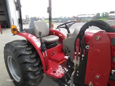 New | in-Stock 2024 CASE IH FARMALL 35A Sub-Compact & Compact Tractors Pennsylvania US | Zimmerman Farm Service #1410418