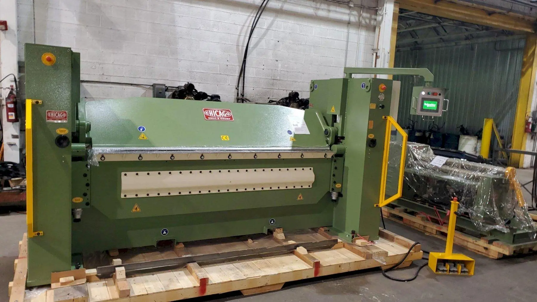 1/4"  x 100" New Chicago Dreis & Krump Hydraulic Powered Straight Bending Brake, Model HSB 8250