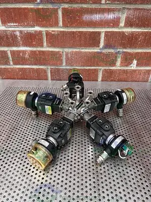 USED 5 ITT ADVANTAGE 5 WAY STAINLESS STEEL DIAPHRAGM VALVES W/ VALVE POSITIONER