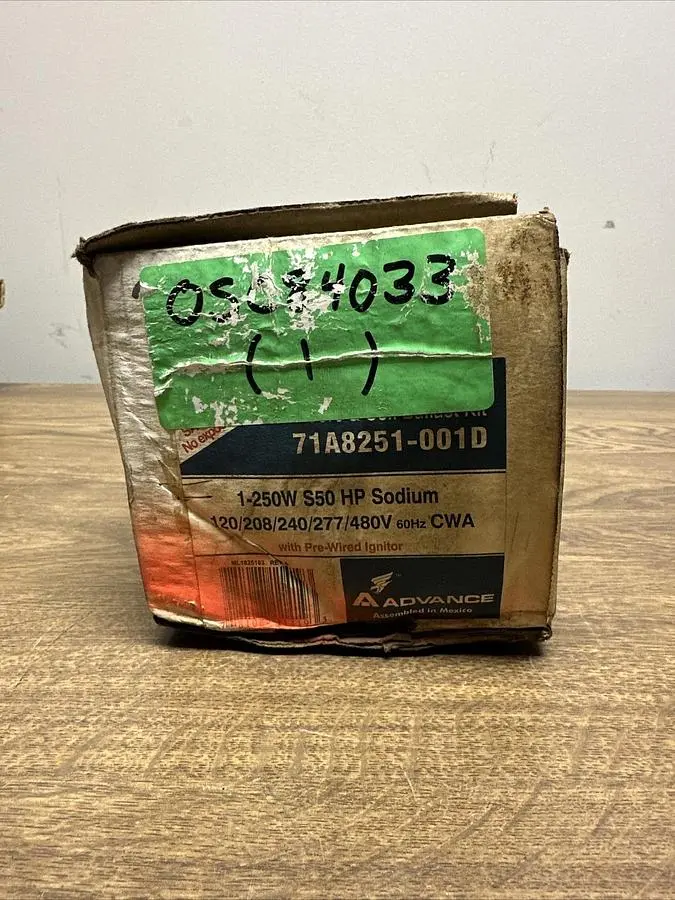 New | in-Stock ADVANCE 71A825-001D Lighting | Surplus Asset Holdings #1227348