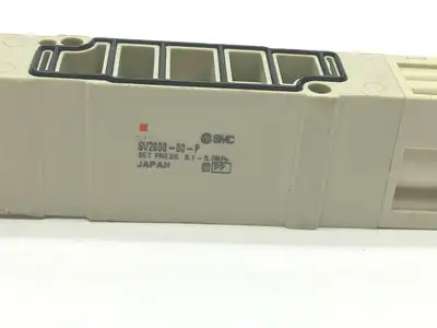 SV2000-00-P | SMC  Solenoid Valve Regulator With Gauge - Used