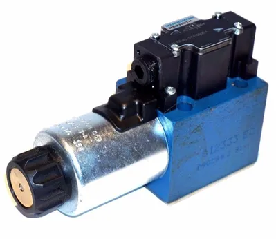 NEW REXROTH 4WE10D40/CG110N9DA HYDRAULIC VALVE