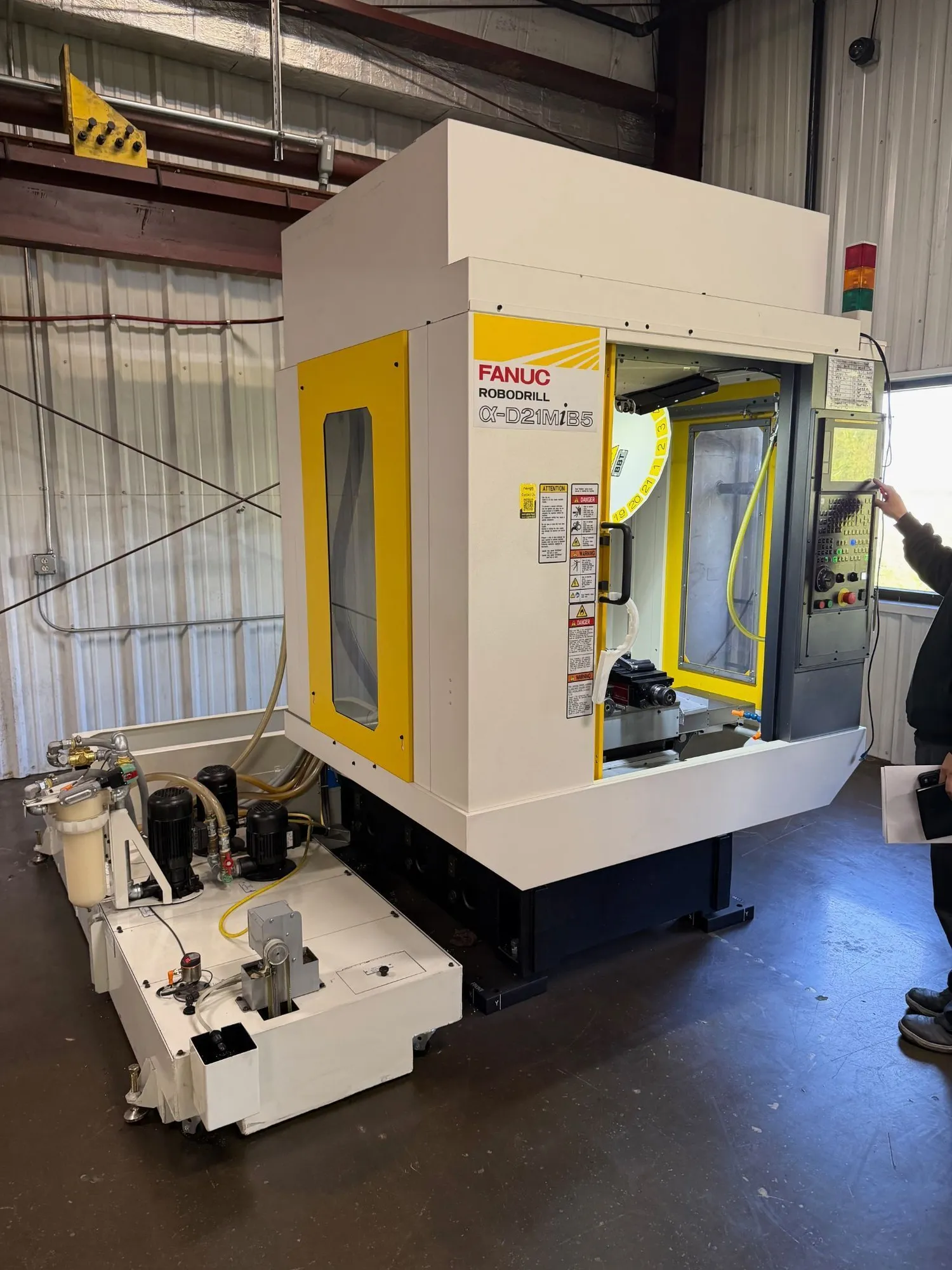 FANUC ROBODRILL D21MiB5 CNC DRILLING & TAPPING CENTER (2022)
