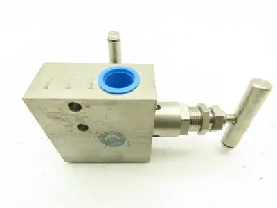PT7MHPS-4-XP Pentair 2-Valve Stainless Manifold Block 1/2" NPT 3-Port 6000 PSI