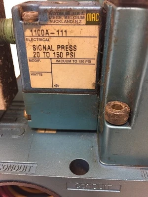 Mac 632D-000-PM-RA11-9 Solenoid Valve w/Base 6300D-611&(4)1100A-111 Valve