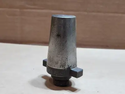 Used UNIVERSAL ENGINEERING 801209 Tooling & Accessories (Other) British Columbia CA | Lenmark #834954