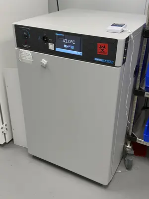 Used _UNKNOWN_ _UNKNOWN_ Lab Incubators Rhode Island US | Federal Equipment Company #1347668