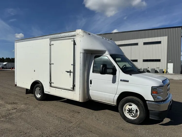Used 2022 FORD E350 ROCKPORT DELIVERY Box trucks Minnesota US | Carco Truck & Equipment #1514161