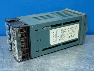 Used EUROTHERM 2216E/AL/VH/R1/R1/RF/2YM/ENG/XXXXX/EU0523 Temperature Controls Ohio US | HGR 24 #802925