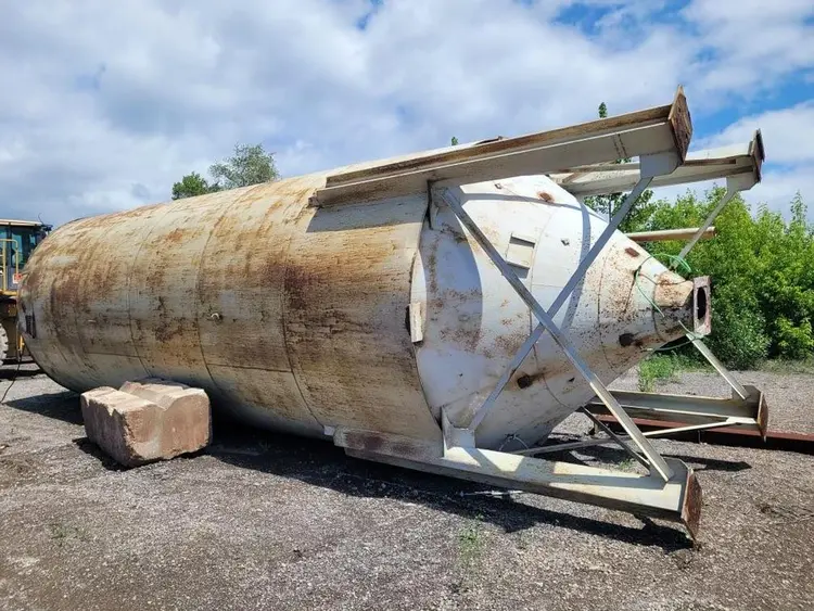 Used UNKNOWN 80 TON Cement Silo Quebec CA | DIT Equip #1412359