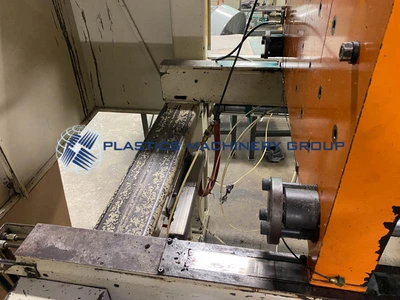 Cincinnati Milacron E90 Blow molder