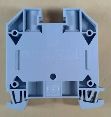 Allen-Bradley 1492-J16 Terminal Block 4D