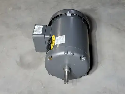 NEW BALDOR M3546-5