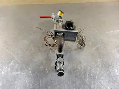 2000 BTU/HR Thermostat Control Valve w/ Gas Regulator