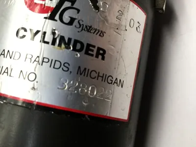 328022 | TG Systems  Welding Robot Pneumatic Cylinder, 21-3/4" Shaft Tip to Base - Used