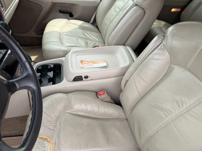 Used 2001 CHEVROLET SUBURBAN SUVs Michigan US | Miedema Asset Management Group #1357526