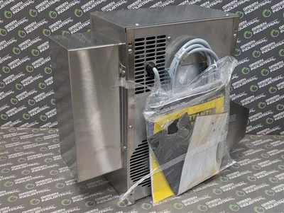 apw McLean M17-0226-G039H Electronic Enclosure Air Conditioner 460V Used