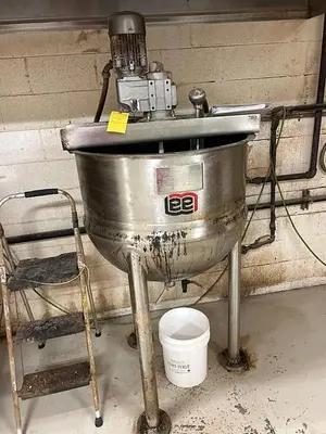 USED 2017 LEE INDUSTRIES D7S