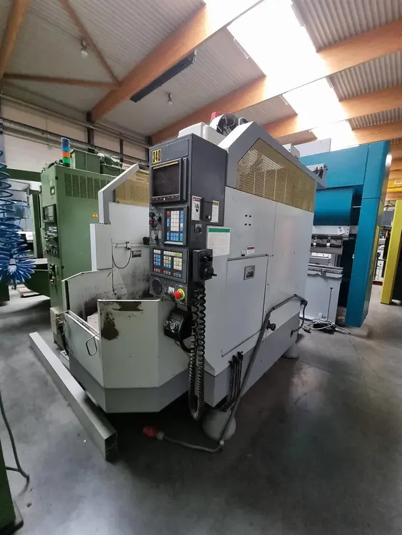 Used ENSHU X:500 - Y: 610 - Z: 380 MM Vertical Machining Centers BE | Apt International N.V #361857