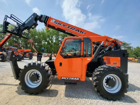 USED 2018 SkyTrak 10054