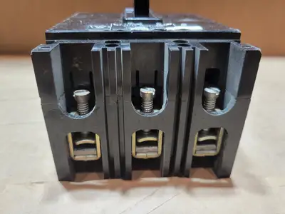 USED WESTINGHOUSE FB3050