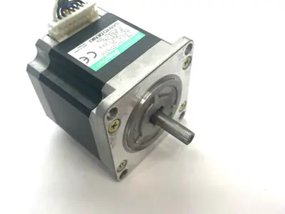 Used Sanyo Denki Step-Syn Stepping Motor 1.8º Step IP40 2A 12-200V D.C. Motors Michigan US | Maverick Industrial Sales #1420759