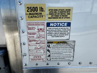 Used 2019 ISUZU NQR Reefer Trucks Florida US | Truck and Van Outlet #1509194