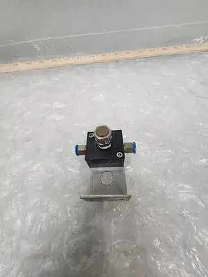 111969 VALVE ASSEMBLY , 177708 MTG BRKT