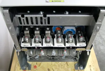 NEW Allen-Bradley 20F1AND186AN0NNNNN