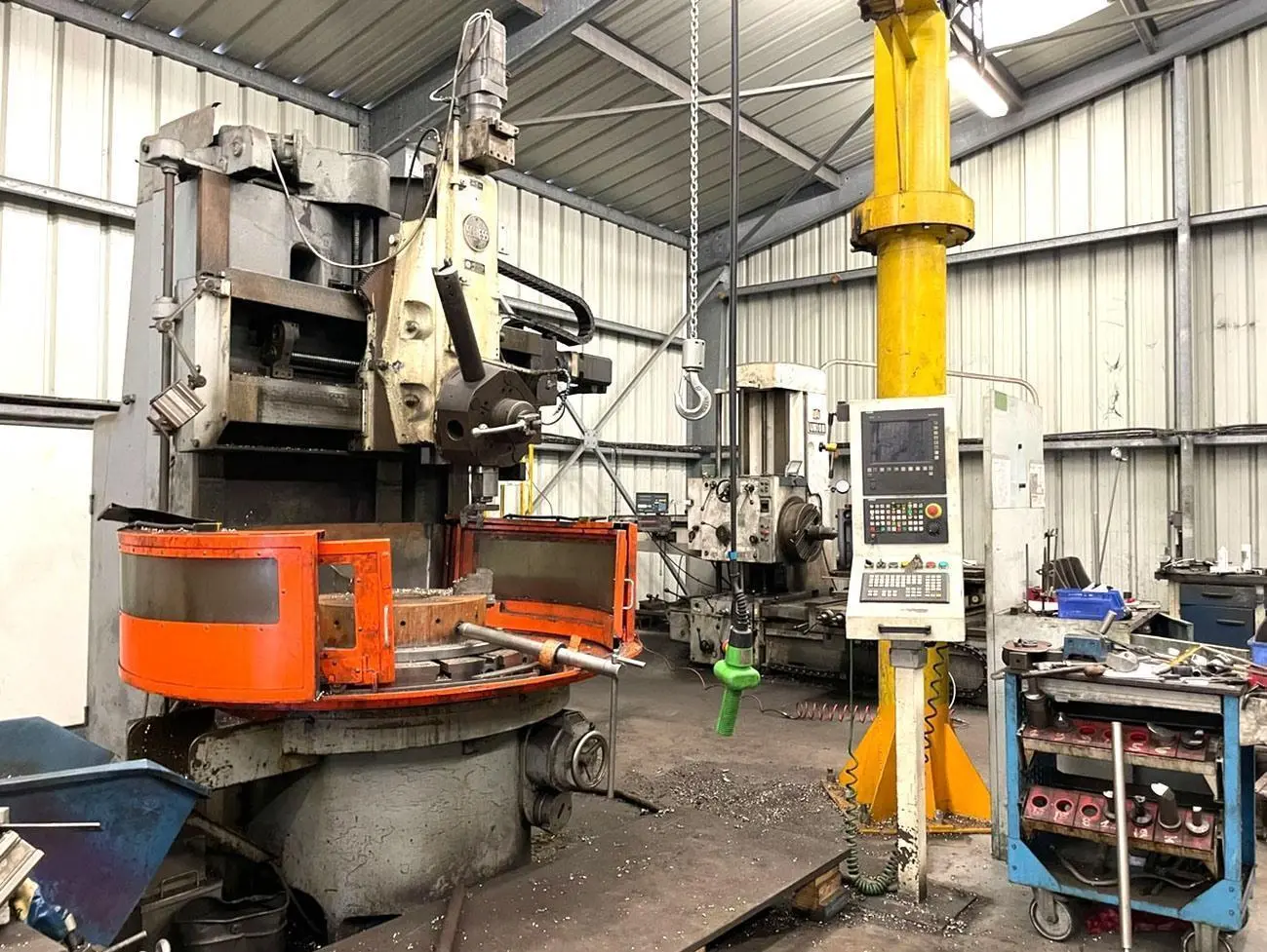 USED SCHIESS Ø 1420 MM CNC