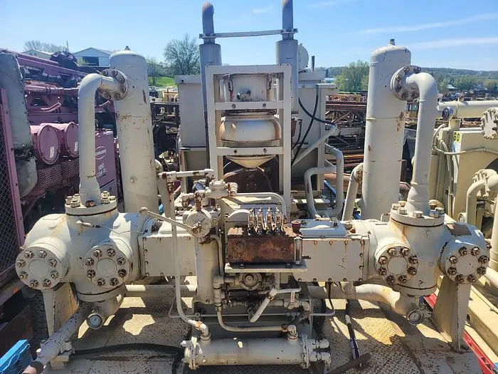 Used KNIGHT KOA-2 4-3/4" SINGLE STAGE HORIZONTAL AIR BOOSTER COMPRESSOR High Pressure Air Compressors Pennsylvania US | East West Machinery & Drilling #1417200