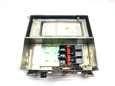 USED SQUARE D STAINLESS STEEL HEAVY DUTY SAFETY SWITCH SERIES E1 600V 60A