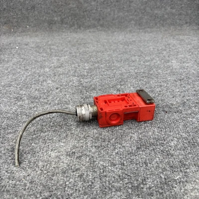 Used Allen-Bradley 5-30N Relays & Switches California US | Davliegogo LLC #1706211
