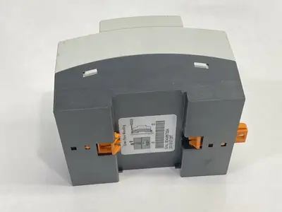 USED PHOENIX CONTACT POWER SUPPLY 5A 12VDC 2868583