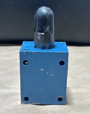 NEW Rexroth DBDS-10-G18/200/12