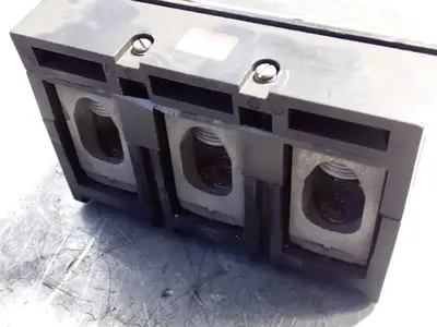 USED SQUARE D LAL36300