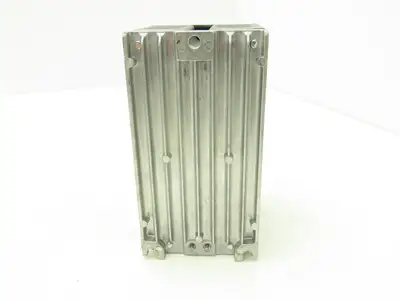 Mitsubishi FR-E720-0.2K AC Servo Drive 0.2kW 1/4Hp 200-240V 3Ph w/CC-Link Module