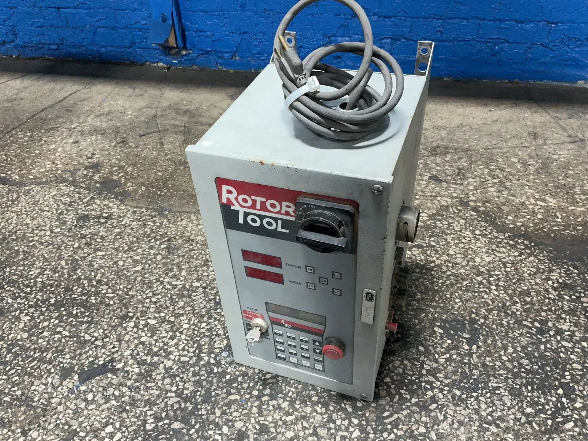 Used 1998 ROTOR TOOL CO. RTEC10 Electrical Controls Ohio US | HGR 24 #1542207