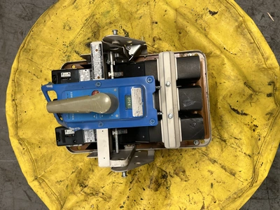 General Electric 2A-25-1 General Electric AK-2A-25-1 600A Motor