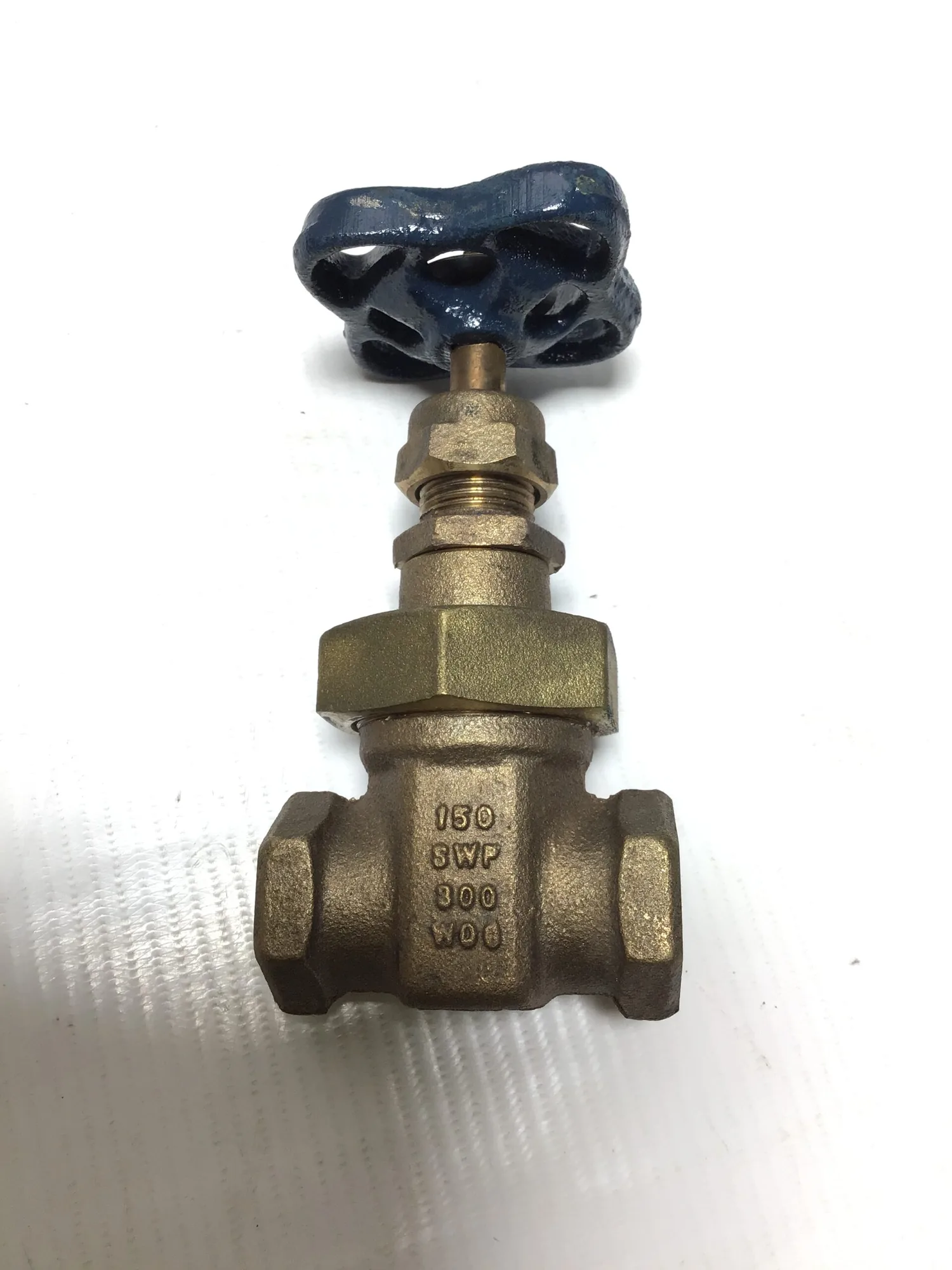 Nibco 1/2 threaded end T-136 Gate Valve – Bronze, Non-Rising Stem, Union Bonnet