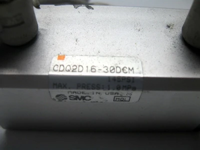 USED SMC SMC CDQ2D16-30DCM