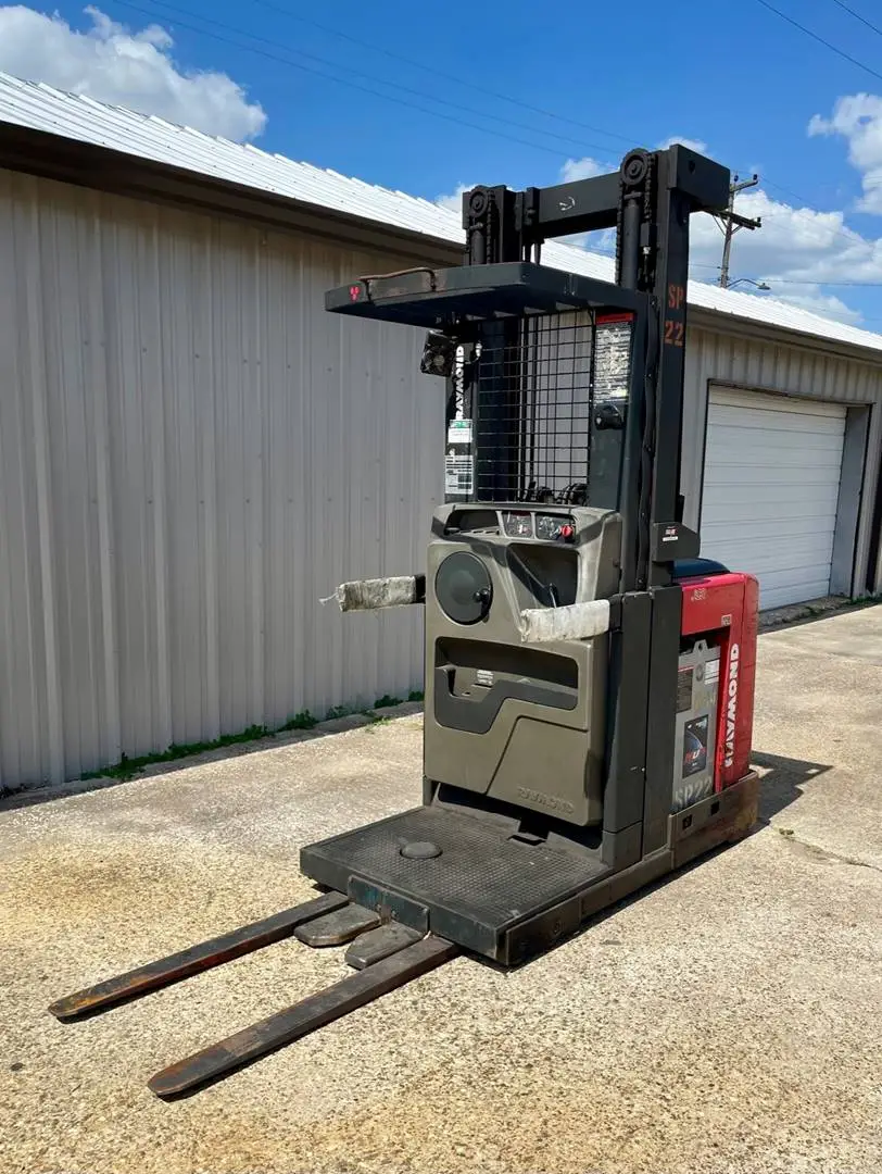Used 2007 RAYMOND 550-OPC30TT Order Pickers Texas US | TB Forklifts #1274979