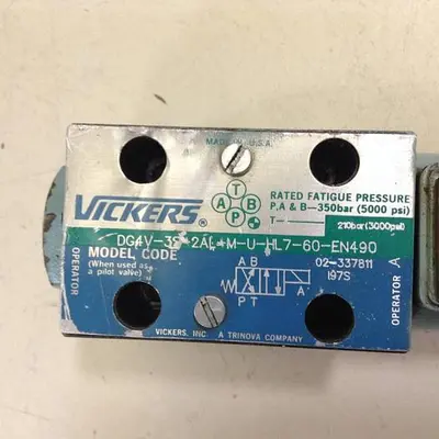 USED VICKERS DG4V-3S-2AL-M-U-HL7-60-EN490