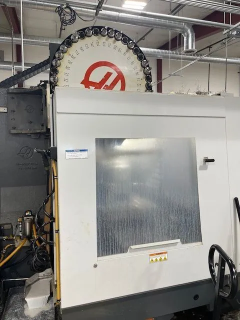 2010 HAAS VF-3YT Vertical Machining Centers | Bid Specialists Inc.
