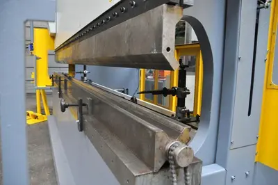 USED HACO ERMS 320 TON X 4300 MM CNC