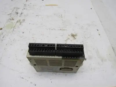 Mitsubishi FX2NC-16EYR-T-DS Programmable Controller Module Card